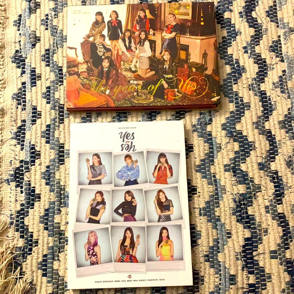 Twice “Yes or Yes” Album + “Year of Yes” Album + photocards